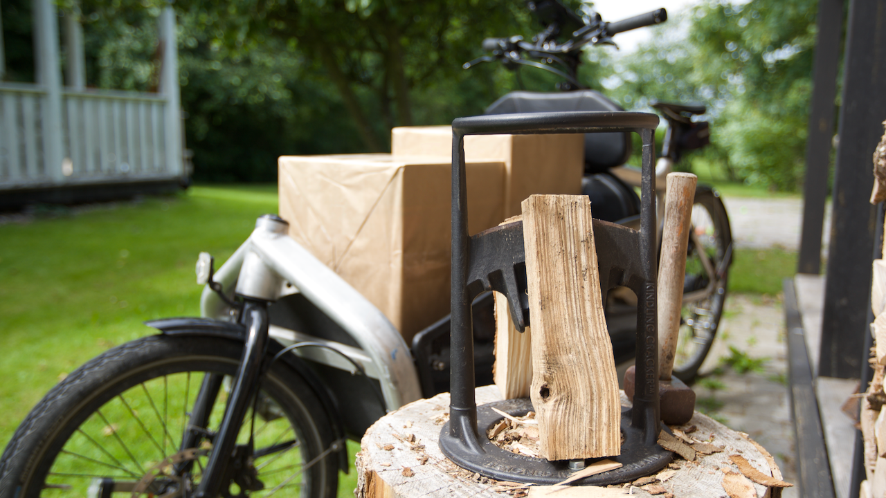 Vi elsker vores Bullitt budcykel de fleste Kindling Cracker brændekløvere starter deres rejse ud til kunder på dén